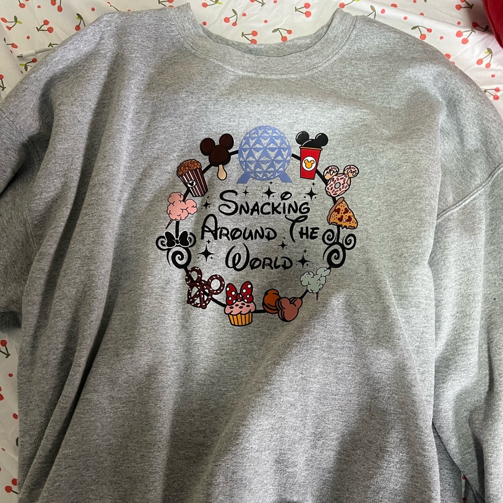 Epcot Crewneck